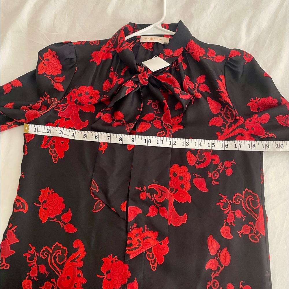 TORY BURCH Black & Red Floral Tie-Neck Blouse, NWT. - Picture 7 of 9